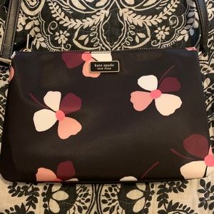 ❤️ Cute Little Kate Spade Bag ❤️